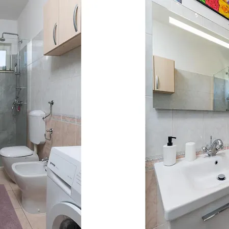 Apartment Angelika Mlini